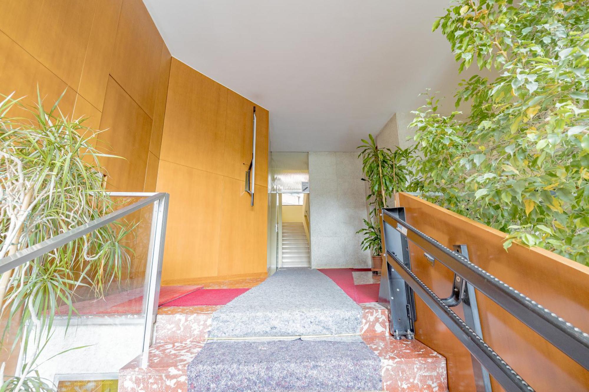 Elegance & Comfort Central Station 500Mt -15Minuti Duomo Milan Bagian luar foto
