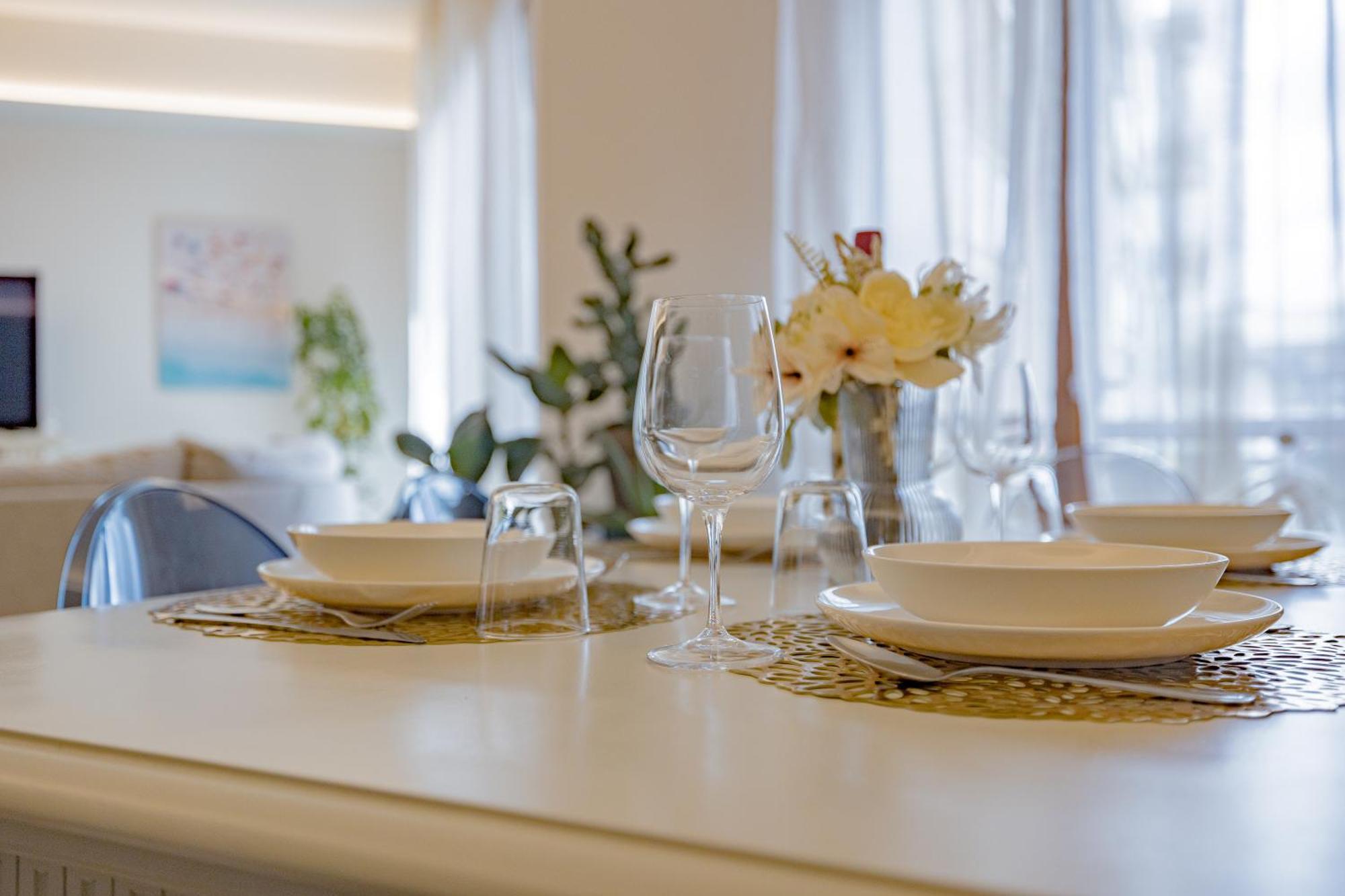 Elegance & Comfort Central Station 500Mt -15Minuti Duomo Milan Bagian luar foto